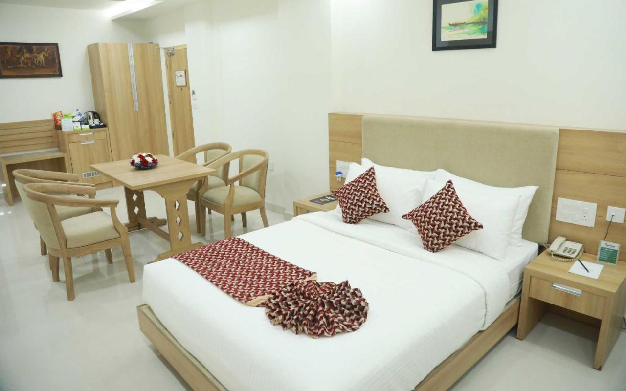 Hotel Anjali Park Kottayam Luaran gambar