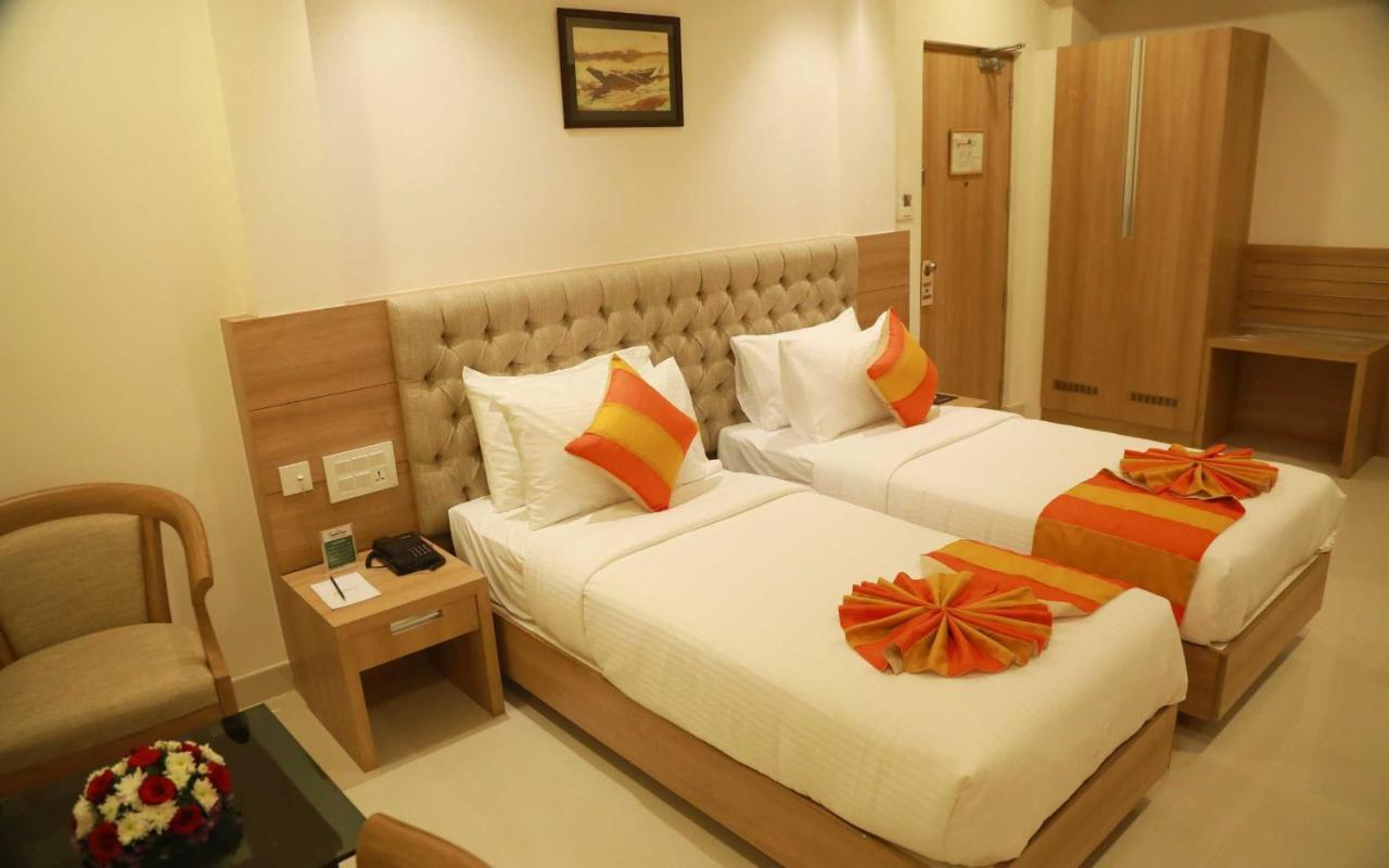 Hotel Anjali Park Kottayam Luaran gambar