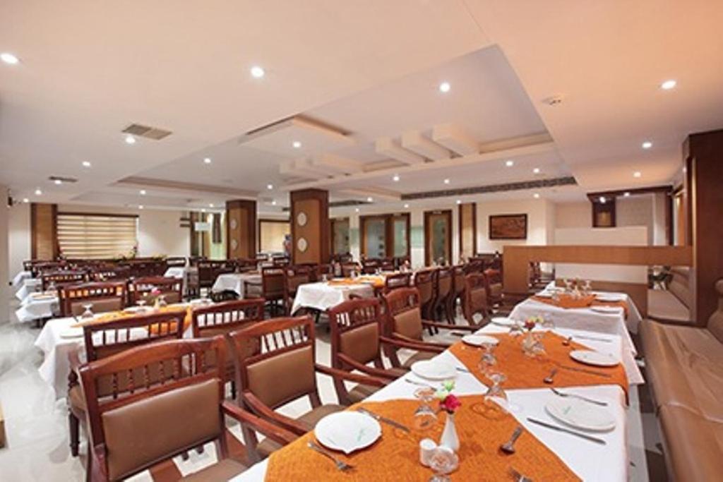 Hotel Anjali Park Kottayam Luaran gambar